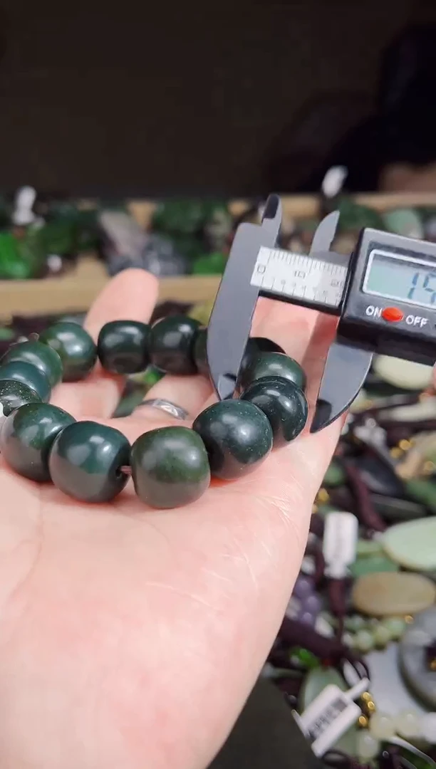 玉未镶嵌拍一发一