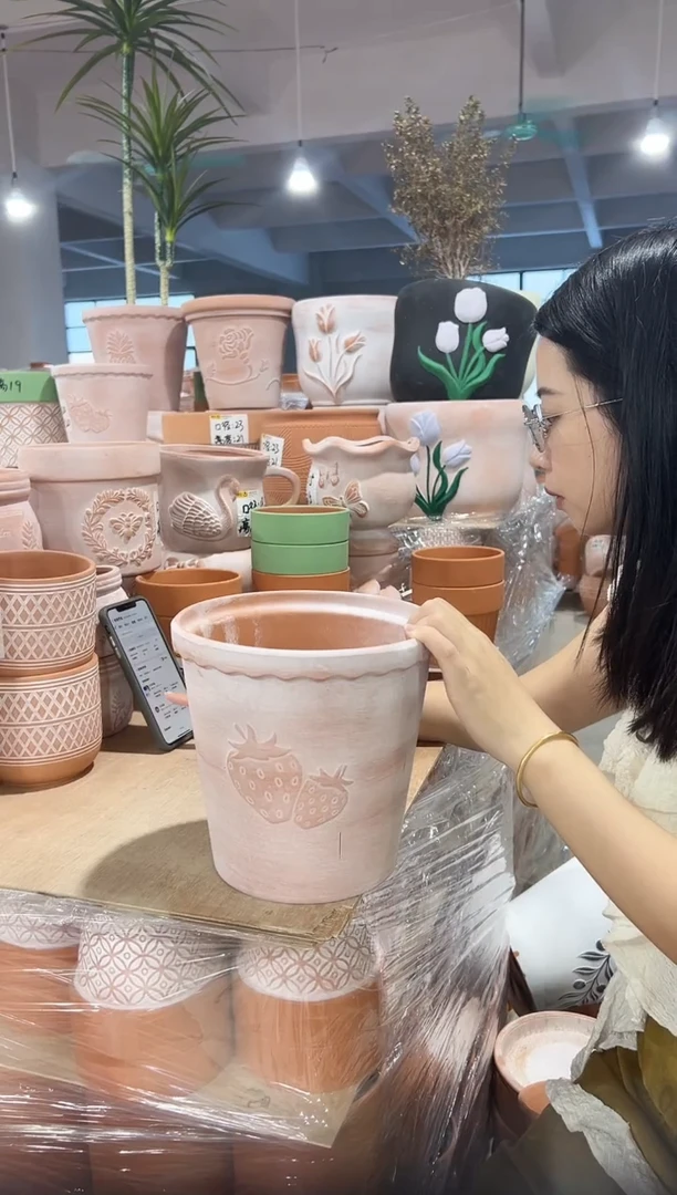 微瑕水果草莓口20高20一个装