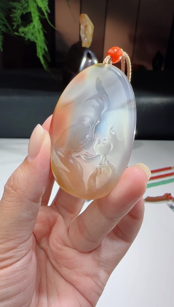 未镶嵌颈饰玛瑙/玉髓洋