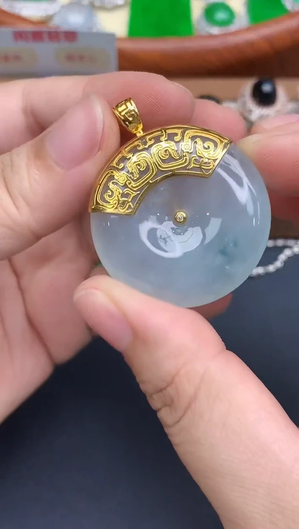 颈饰18K金镶嵌翡翠127-中国好珍宝