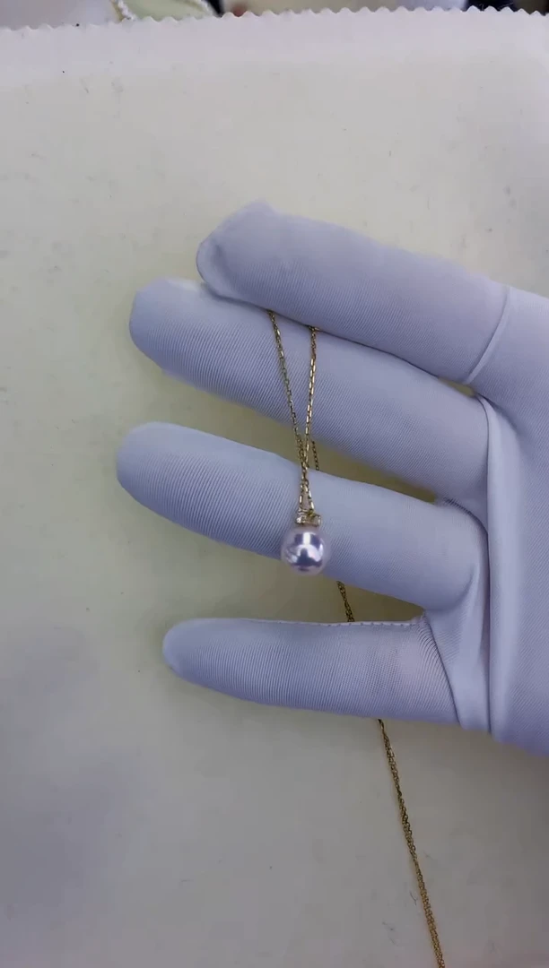 18K金镶嵌饰品海水珍珠8-9钻石王妃吊坠赠银链