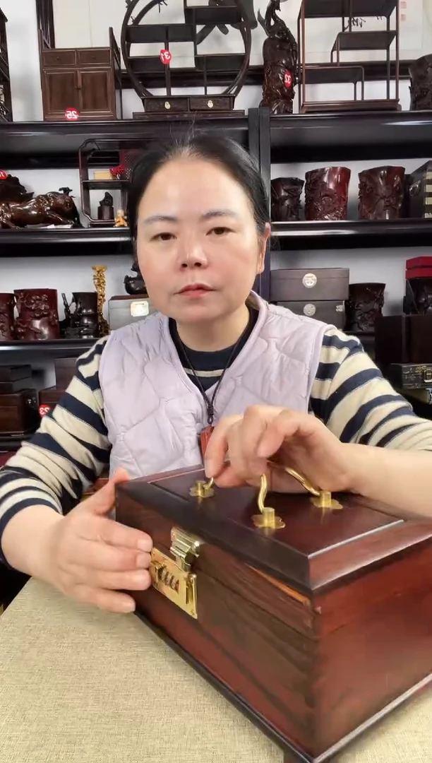 木163瑕疵老李红木工艺品