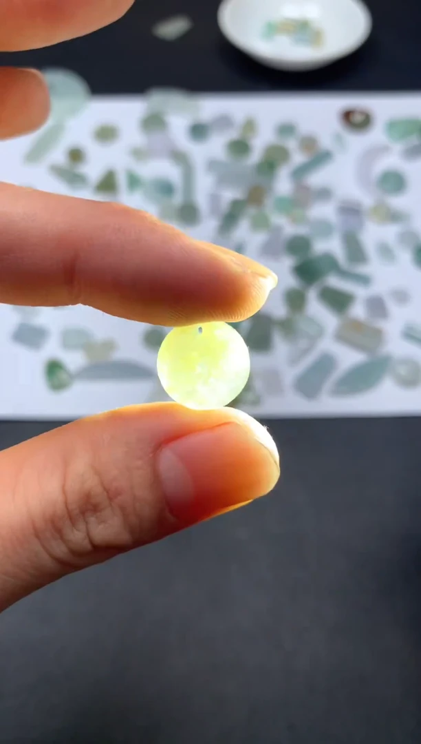 散珠翡翠天然翡翠V0188