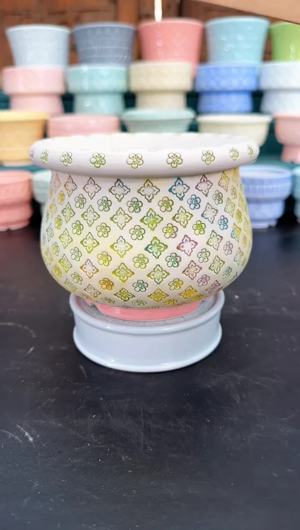 3798 幻彩清欢 1个默认微瑕  口径10  cm左右