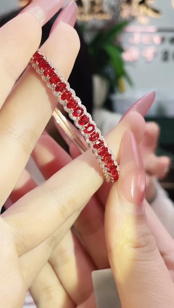 手镯彩色蓝宝石银S925镶嵌手镯