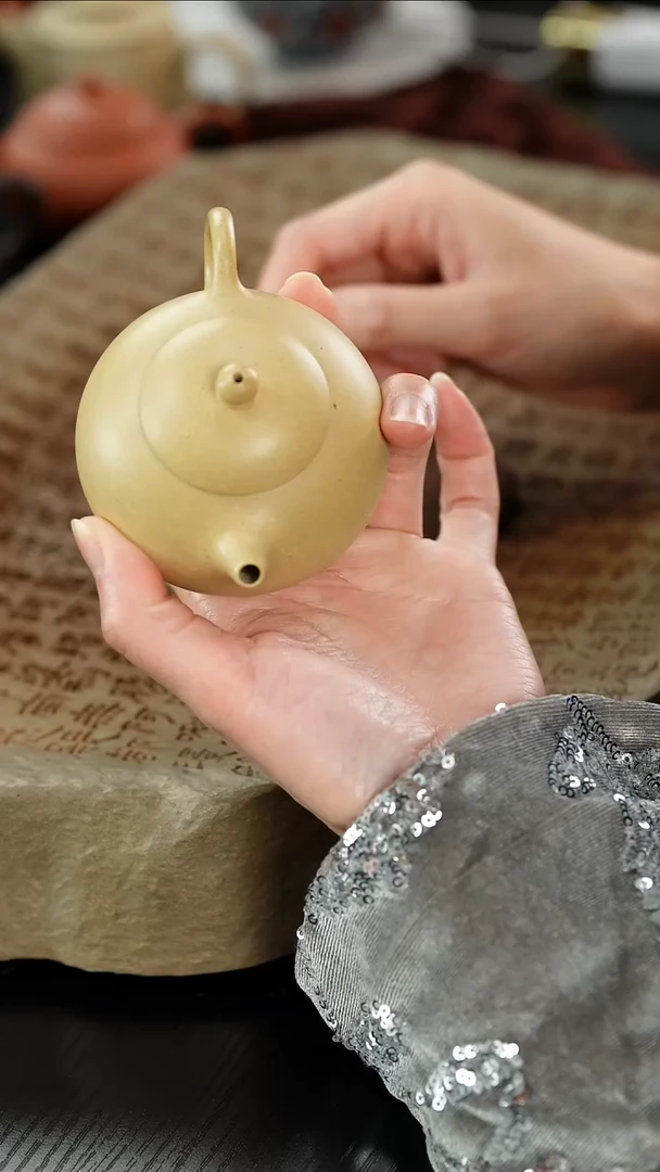 【闪购商品】紫砂茶壶zy段泥豆蔻西施