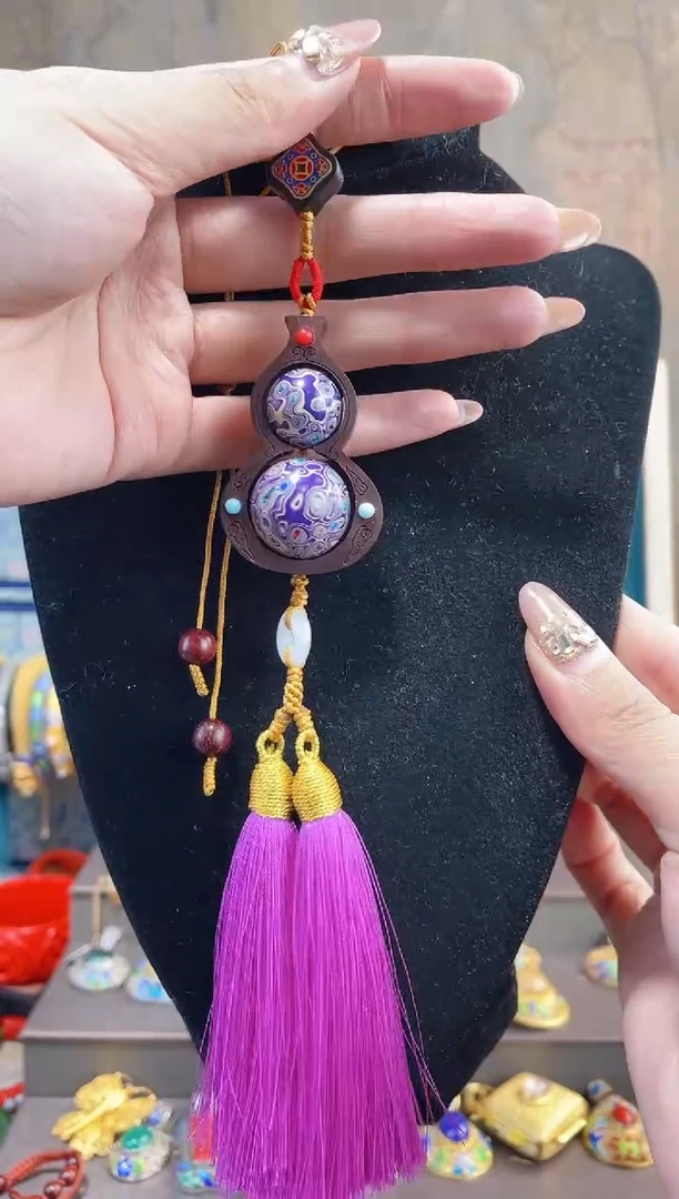 【闪购商品】非遗犀皮漆精品车挂紫色