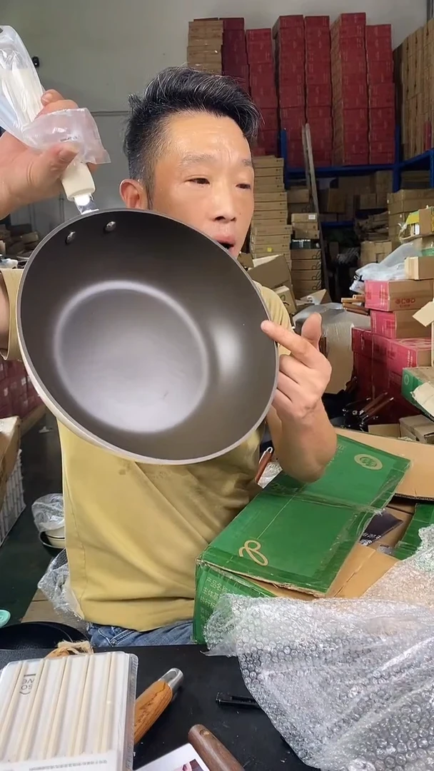 食品级塑料17号 德马克入口款28有盖 有瑕疵