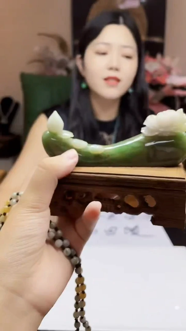 未镶嵌定制翡翠吊坠147