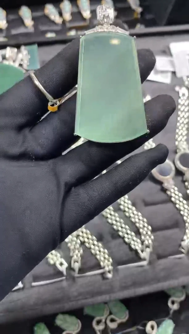 【闪购商品】定制翡翠未镶嵌67定制翡翠-多样性发货（发其一）