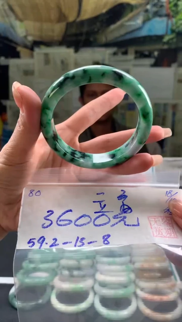 未镶嵌手镯翡翠立*翡翠手镯 下单联系小耳机#80