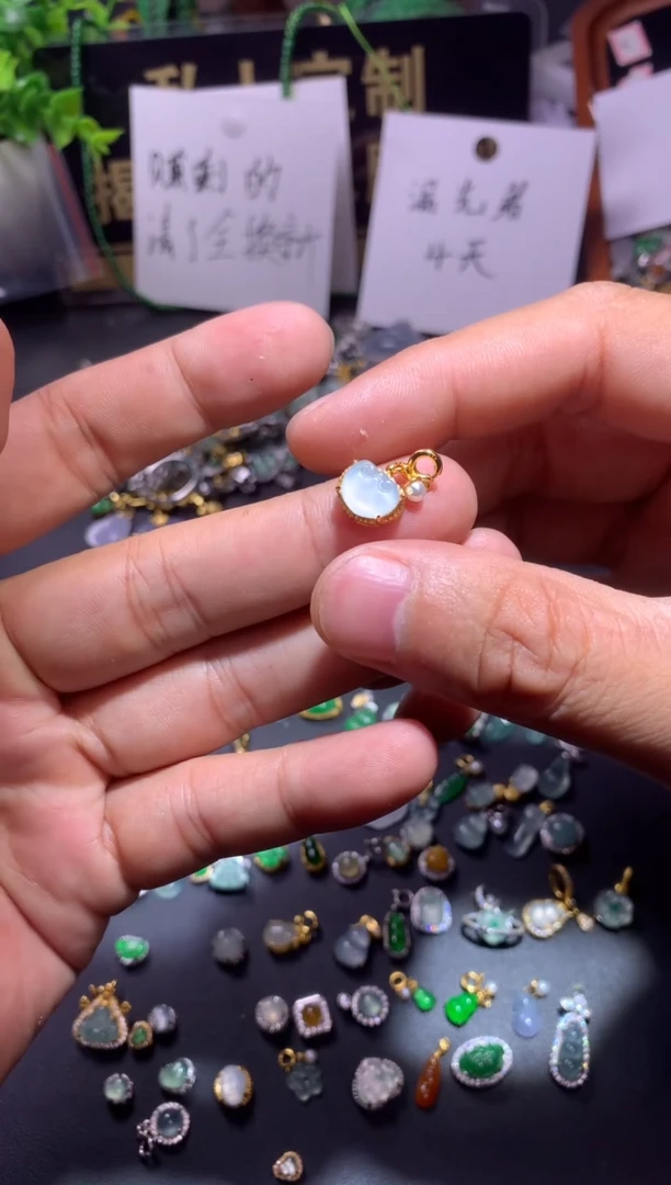 翡翠银S925镶嵌吊坠(不含链)1