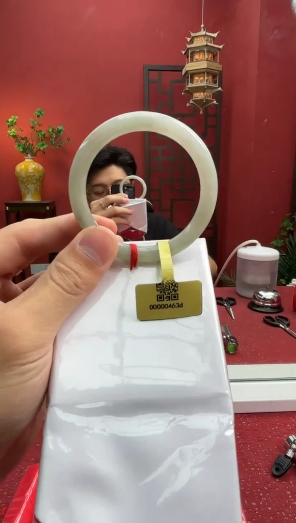 未镶嵌手镯（圆镯）翡翠翡翠手镯3