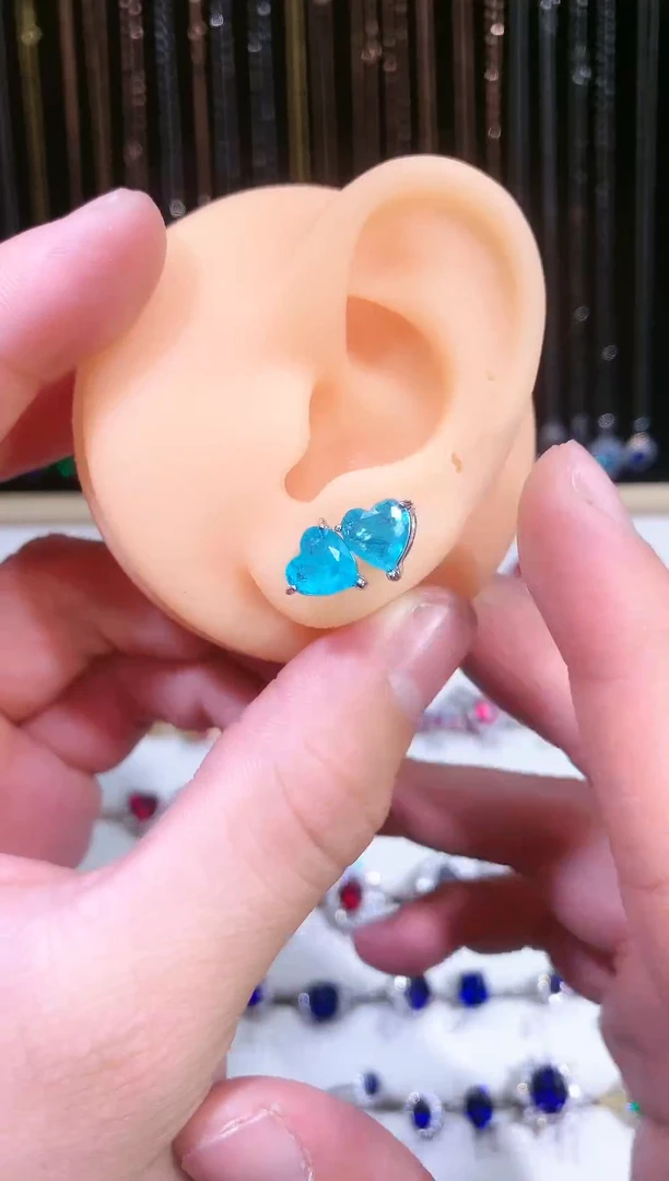 【闪购商品】蓝宝石耳饰银S925镶嵌11