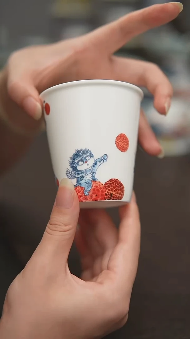 宠粉福利价        可乐杯