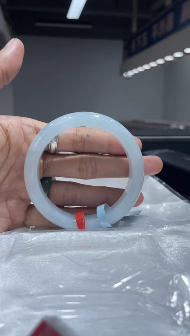 未镶嵌手镯翡翠6