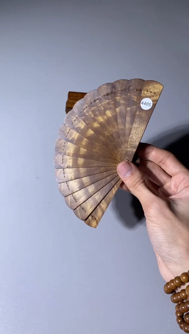 【闪购商品】金丝楠440号10cm金丝楠迷你扇