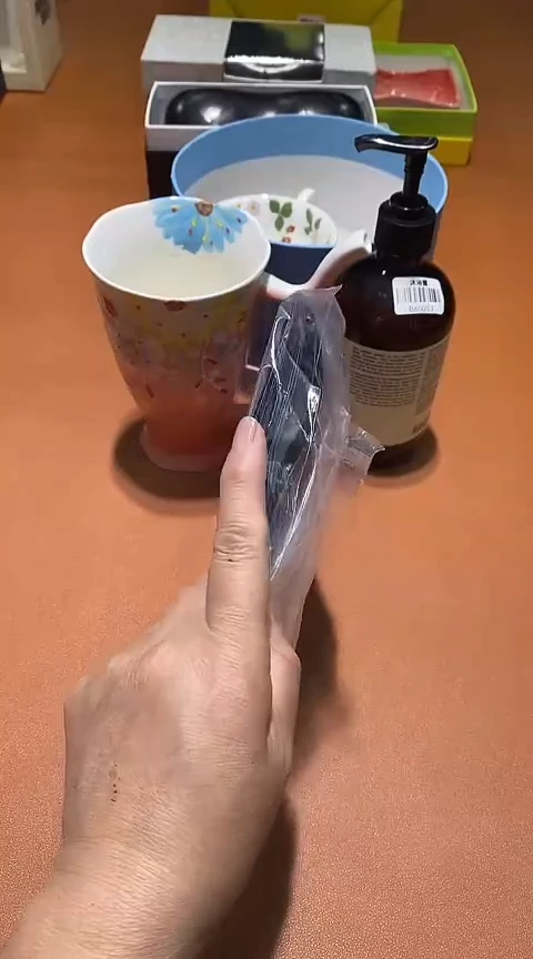 瓷片品牌 包包香水眼镜手表护肤品@@1