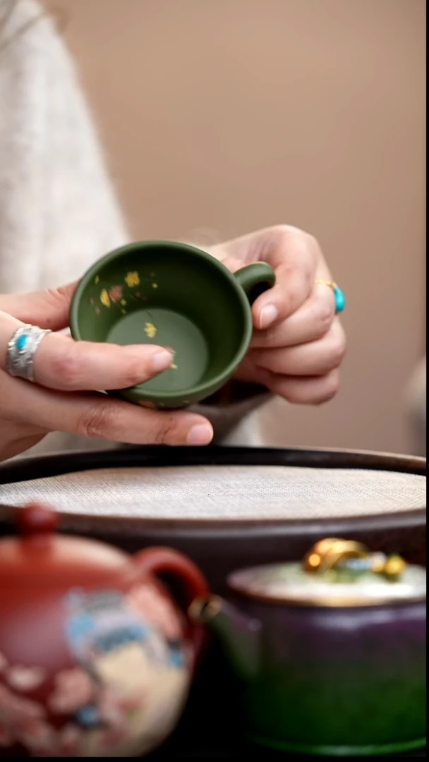 茶壶紫砂民国绿手把杯彩刻梅花