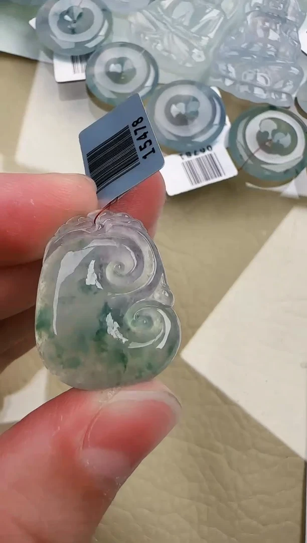 翡翠未镶嵌颈饰缅甸翡翠a货