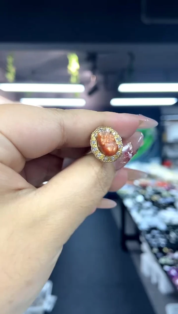 未镶嵌戒指拉长石多样性发其一颜色微差