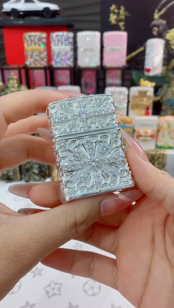 铜zippo满钻克罗心