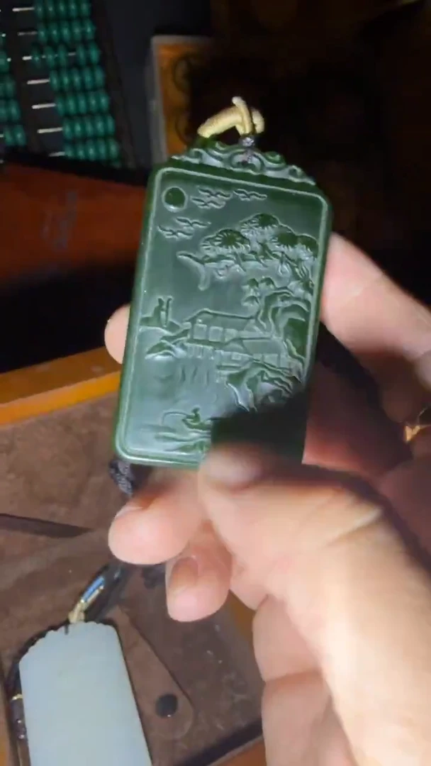 颈饰未镶嵌和田玉（碧玉）闪购高端商品链接山水牌