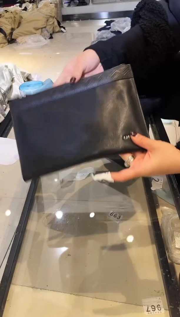 头层牛皮058品牌男包清货中（不要卡单，理性消费）