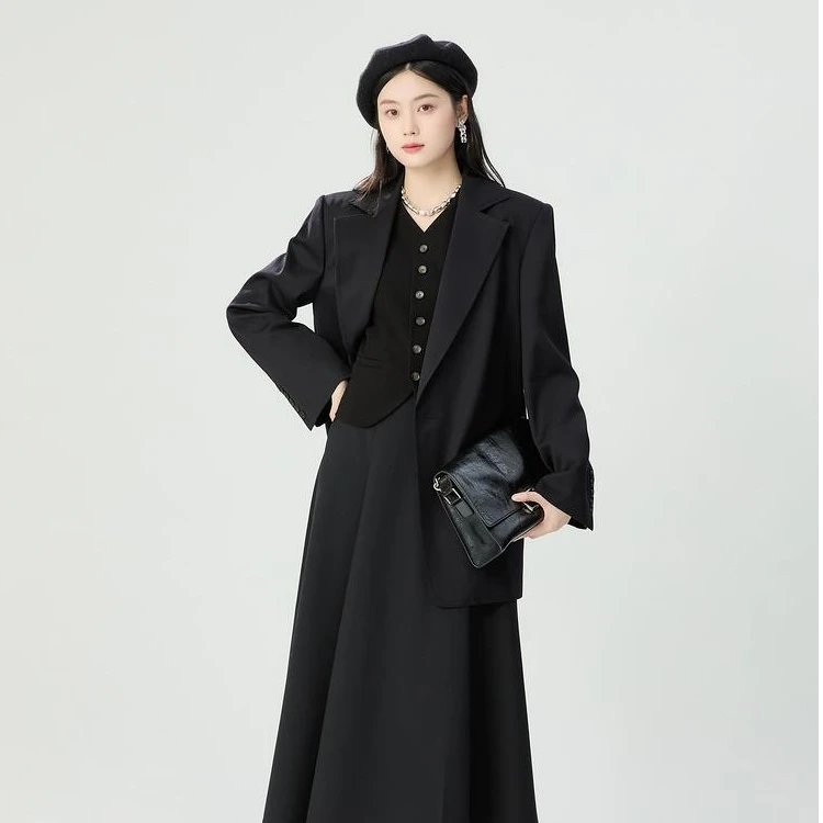 AMASS/阿玛施新款气质风中长款黑色西装外套女女款5400904