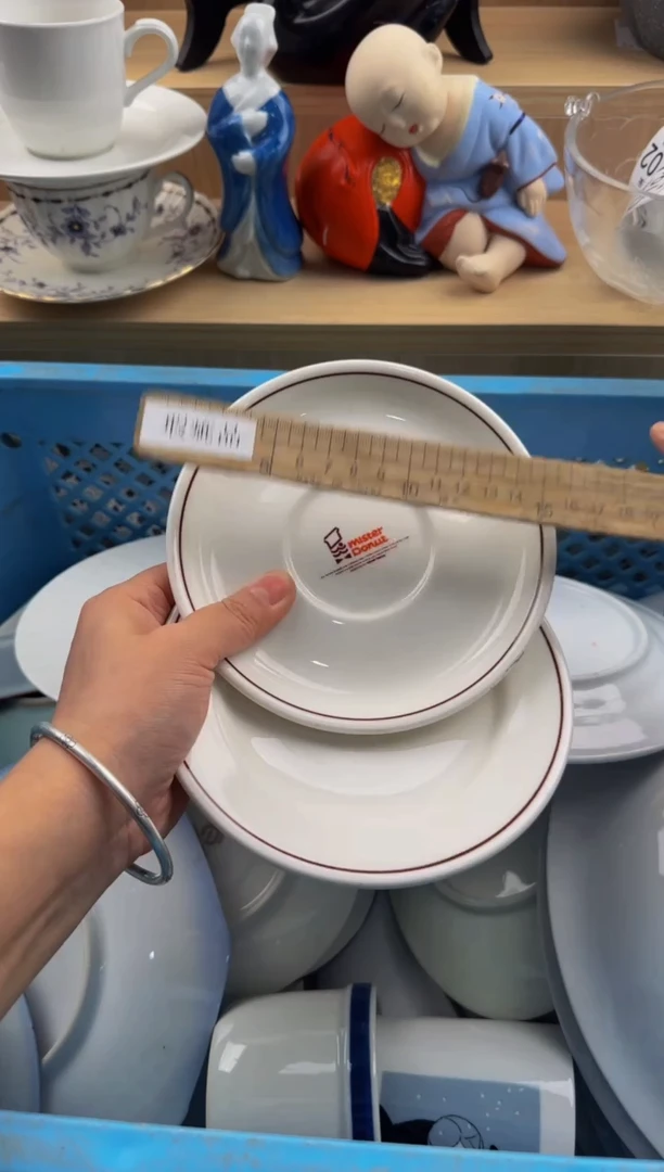 187默认微瑕，满20包邮。