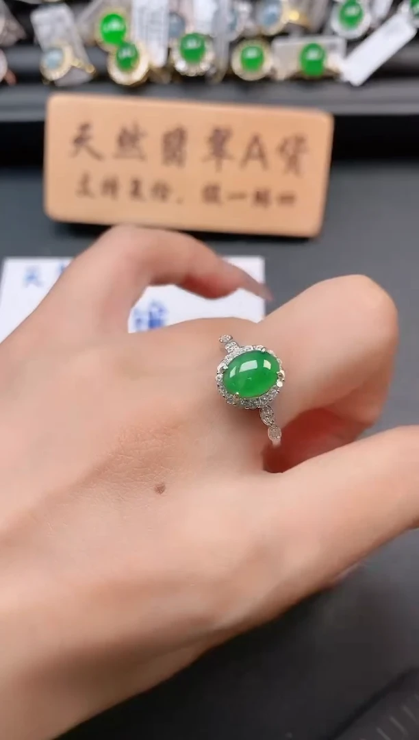 银S925镶嵌戒指翡翠111