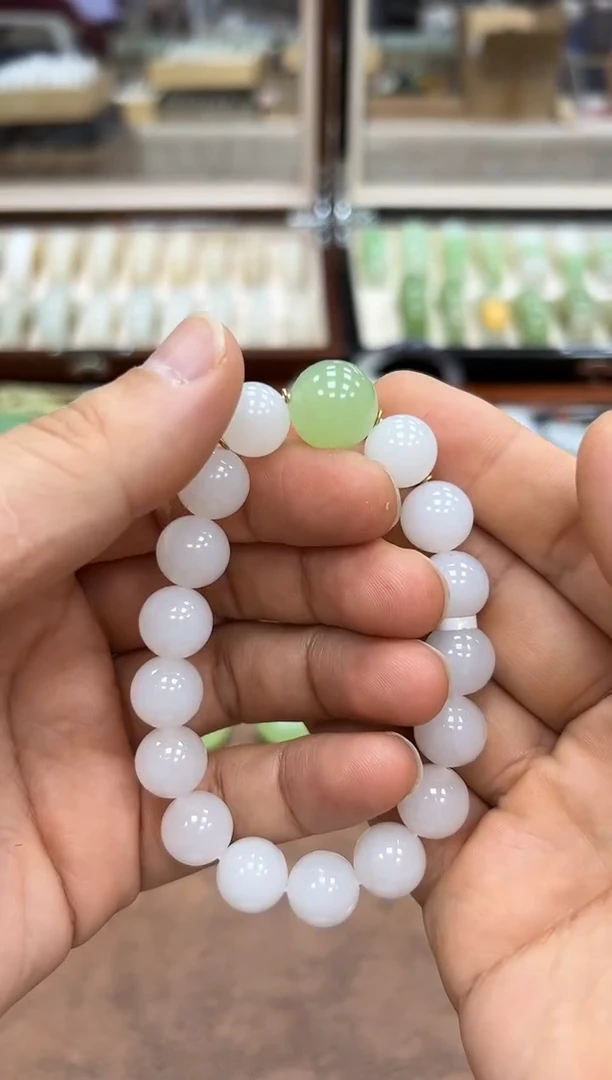 【闪购商品】和田玉手串未镶嵌野牛沟