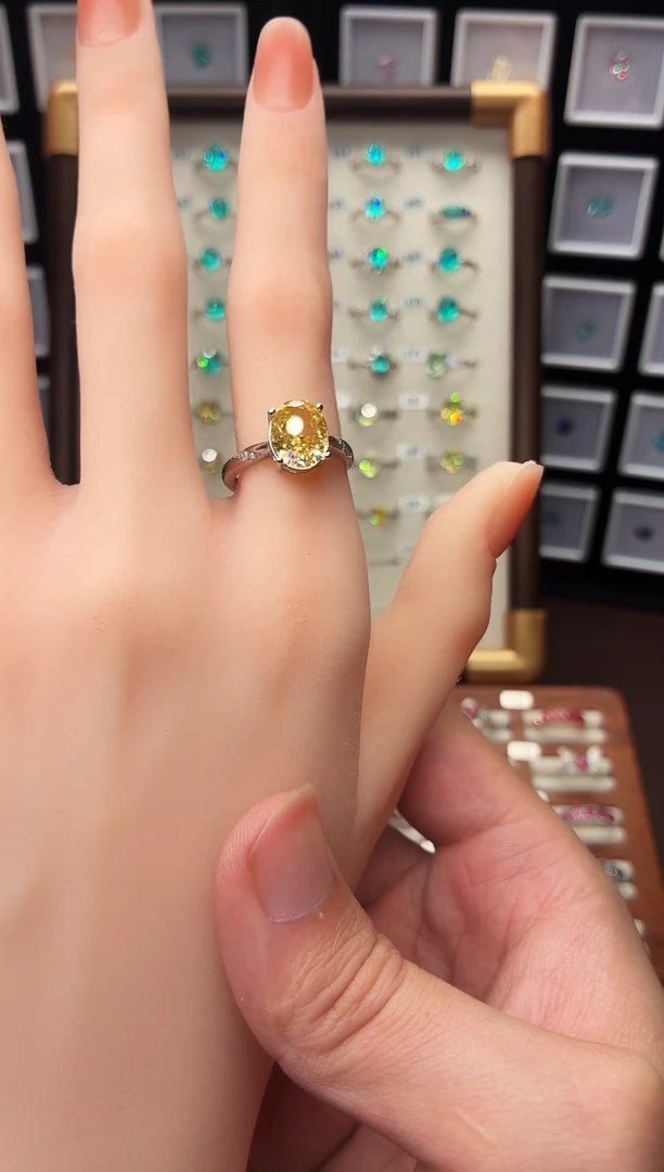 戒指彩色蓝宝石银S925镶嵌1111