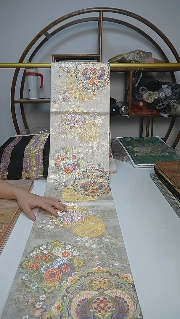 织绣52西阵织六通团花