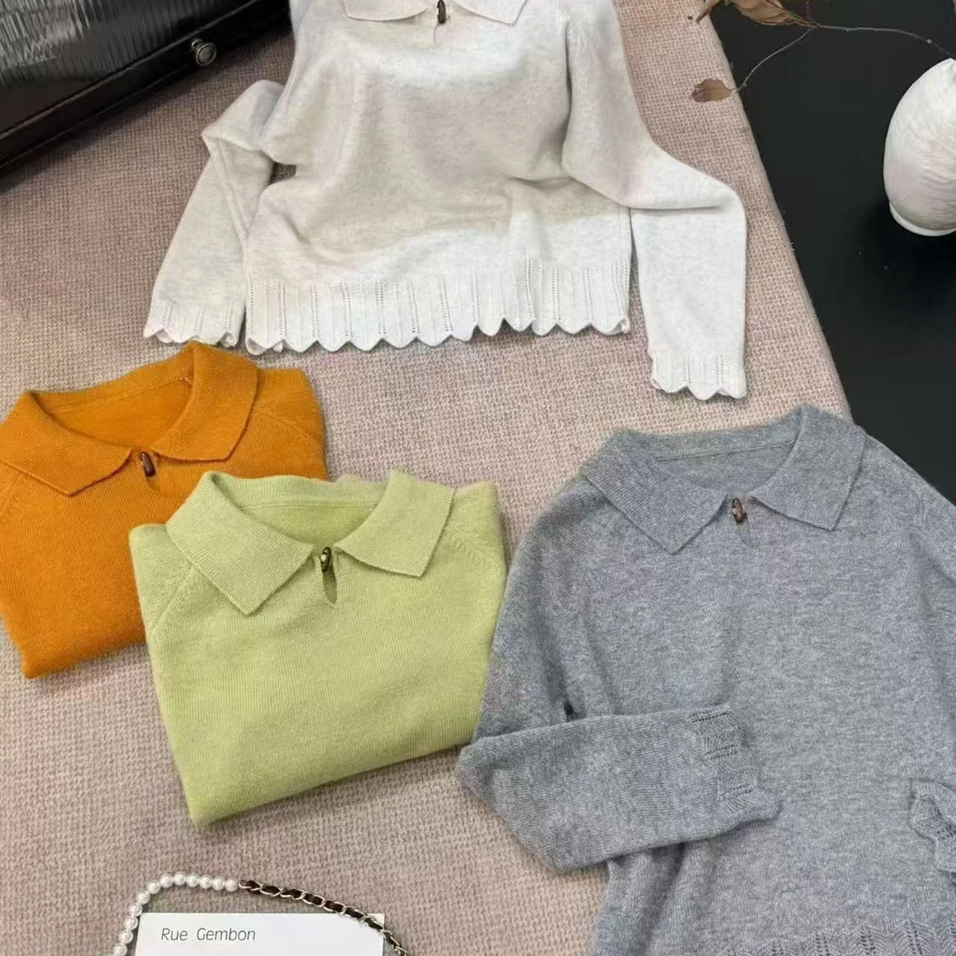 女士休闲时尚毛衣