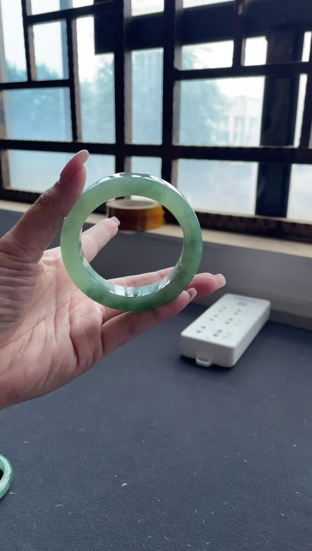 定制翡翠手镯未镶嵌DDJ0032233