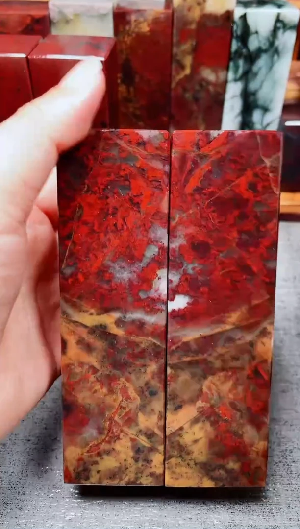 玉桂林鸡血玉素对章5 3.8左右