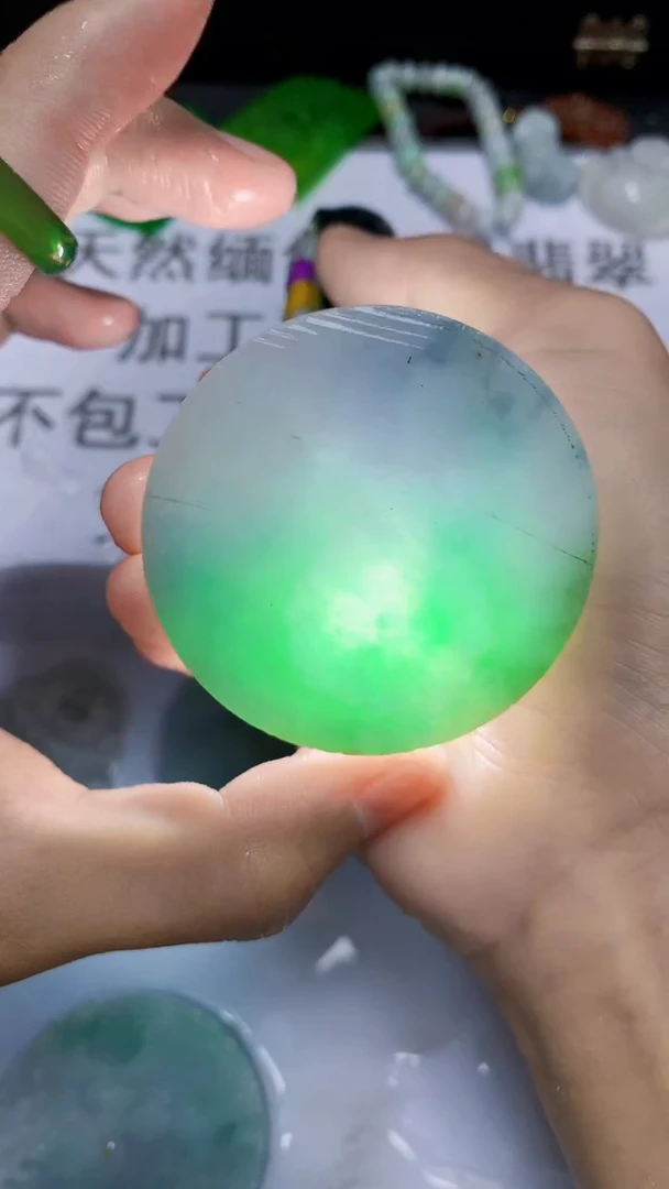 翡翠裸石缅甸天然翡翠A货S850