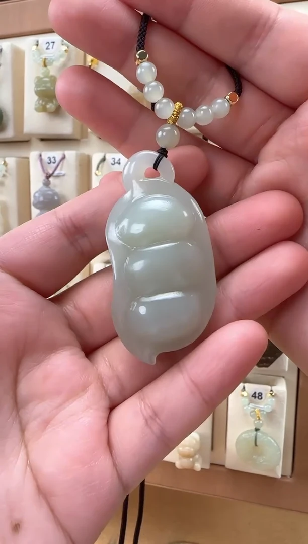 【闪购商品】和田玉颈饰未镶嵌豆子吊坠