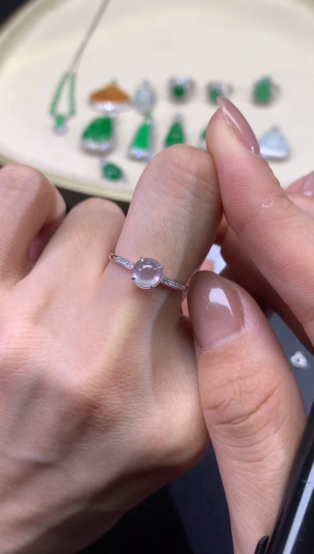 【闪购商品】翡翠戒指18K金镶嵌23天然A货翡翠