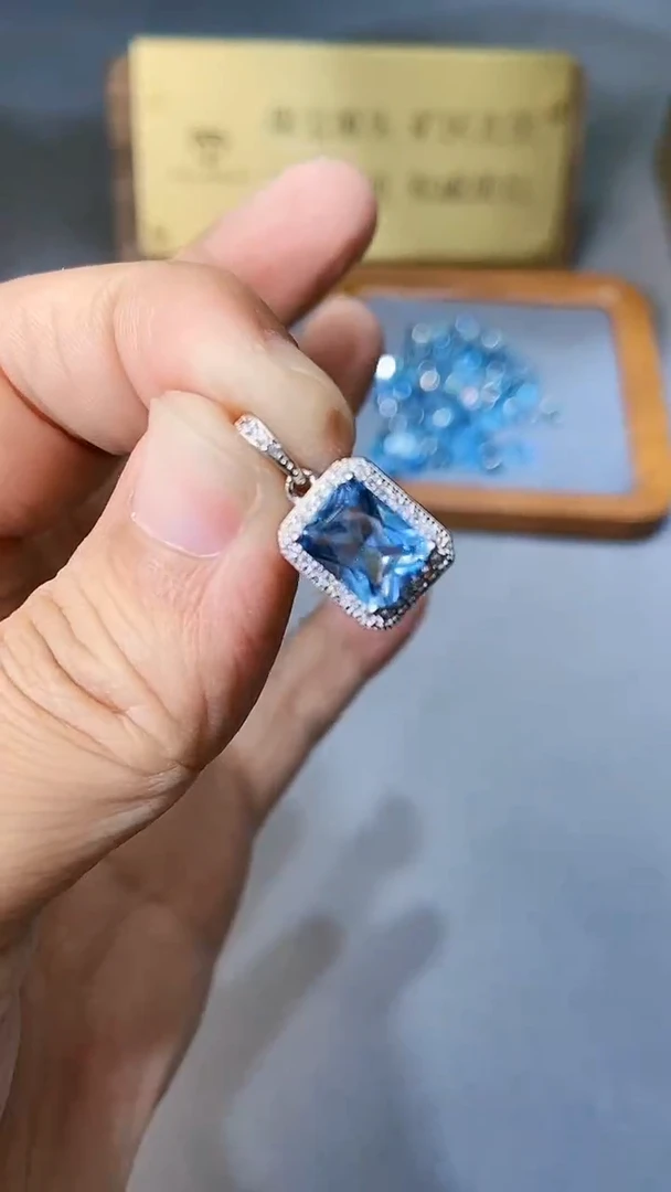 【闪购商品】海蓝宝石颈饰银S925镶嵌354