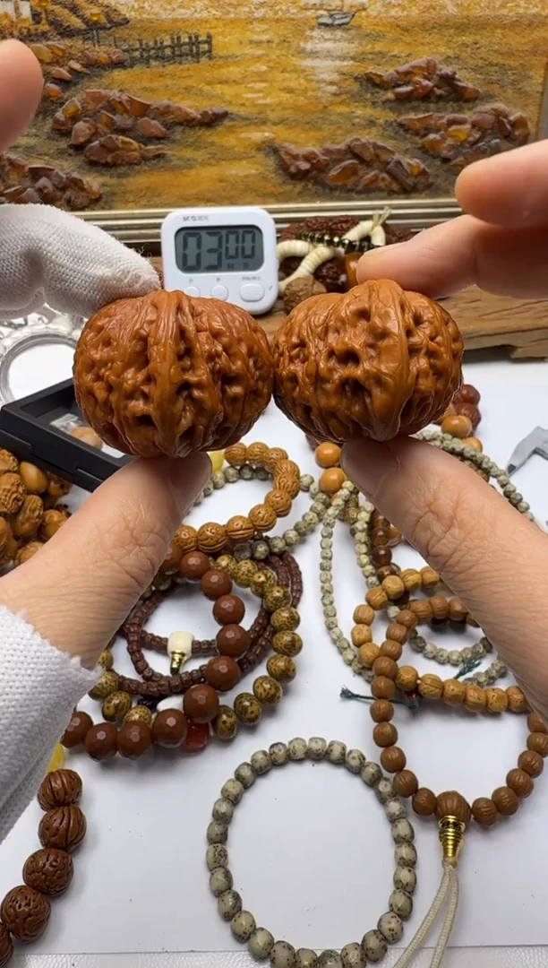 把件文玩核桃一对儿