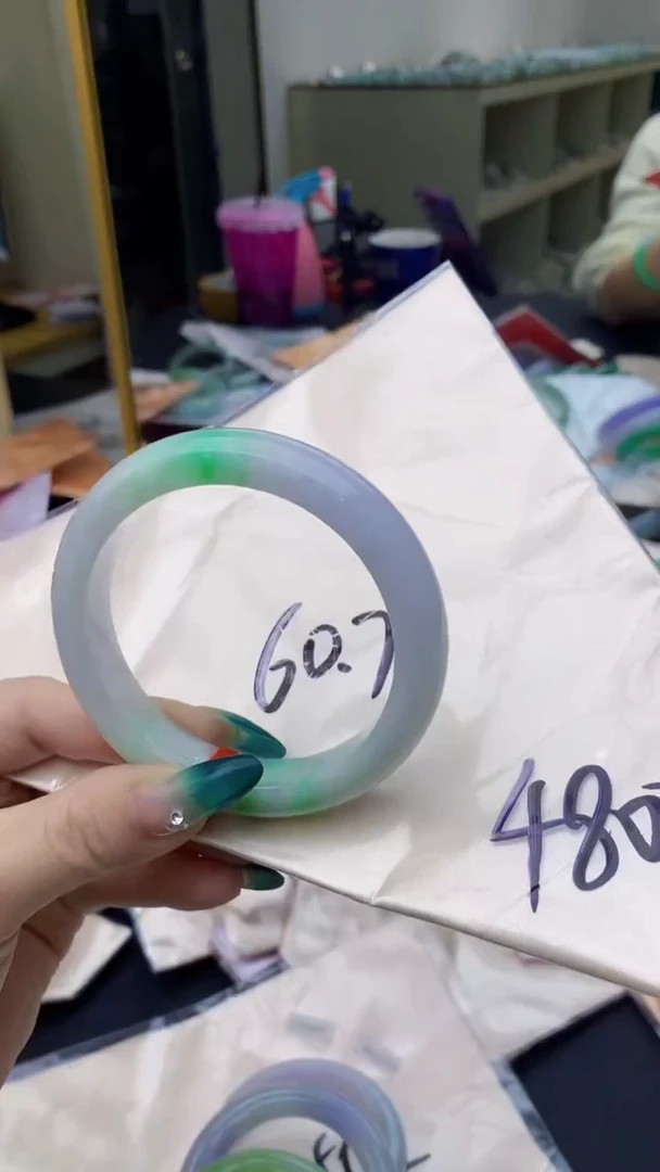 【闪购商品】翡翠手镯未镶嵌0498304577