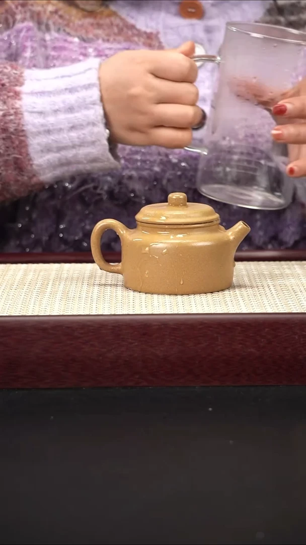 茶壶紫砂黄金段 德钟