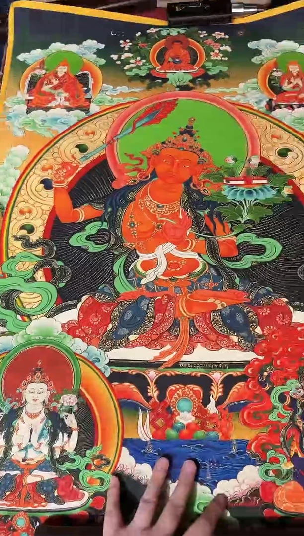 卷轴画龙妹的唐卡tk16064