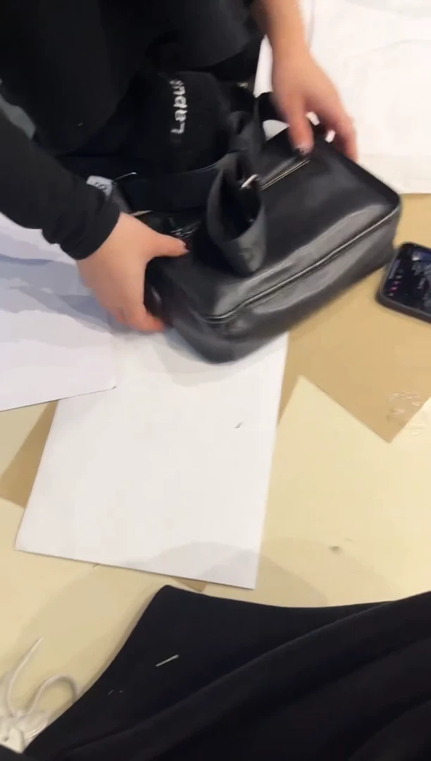 头层牛皮324品牌男包清货中(不要卡单，理性消费）