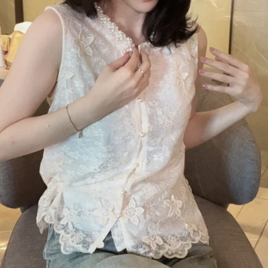 设计感重工钉珠领口提花无袖马甲女2025春夏通勤外穿蕾丝背心上衣