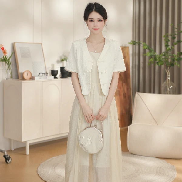 【茵曼服装】茵曼法式蕾丝镂空外套两件套碎花吊带裙子18424938