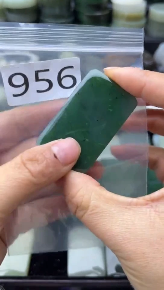 未镶嵌和田玉珠宝半成品牌子