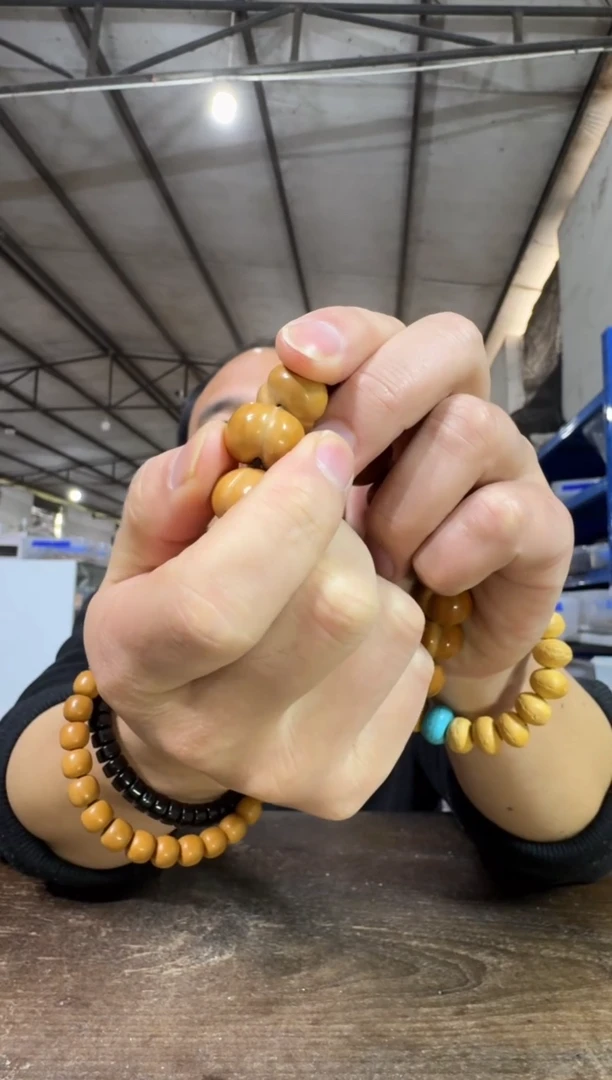 手串猴头核桃D11实物为准